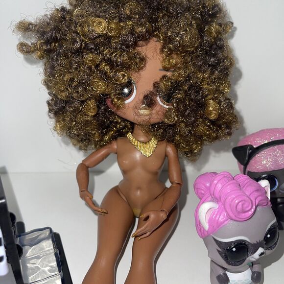 LOL Surprise MGA Lot Dolls Pets Clothes Accessories Piano Big Sister Royal Bae - Picture 12 of 13